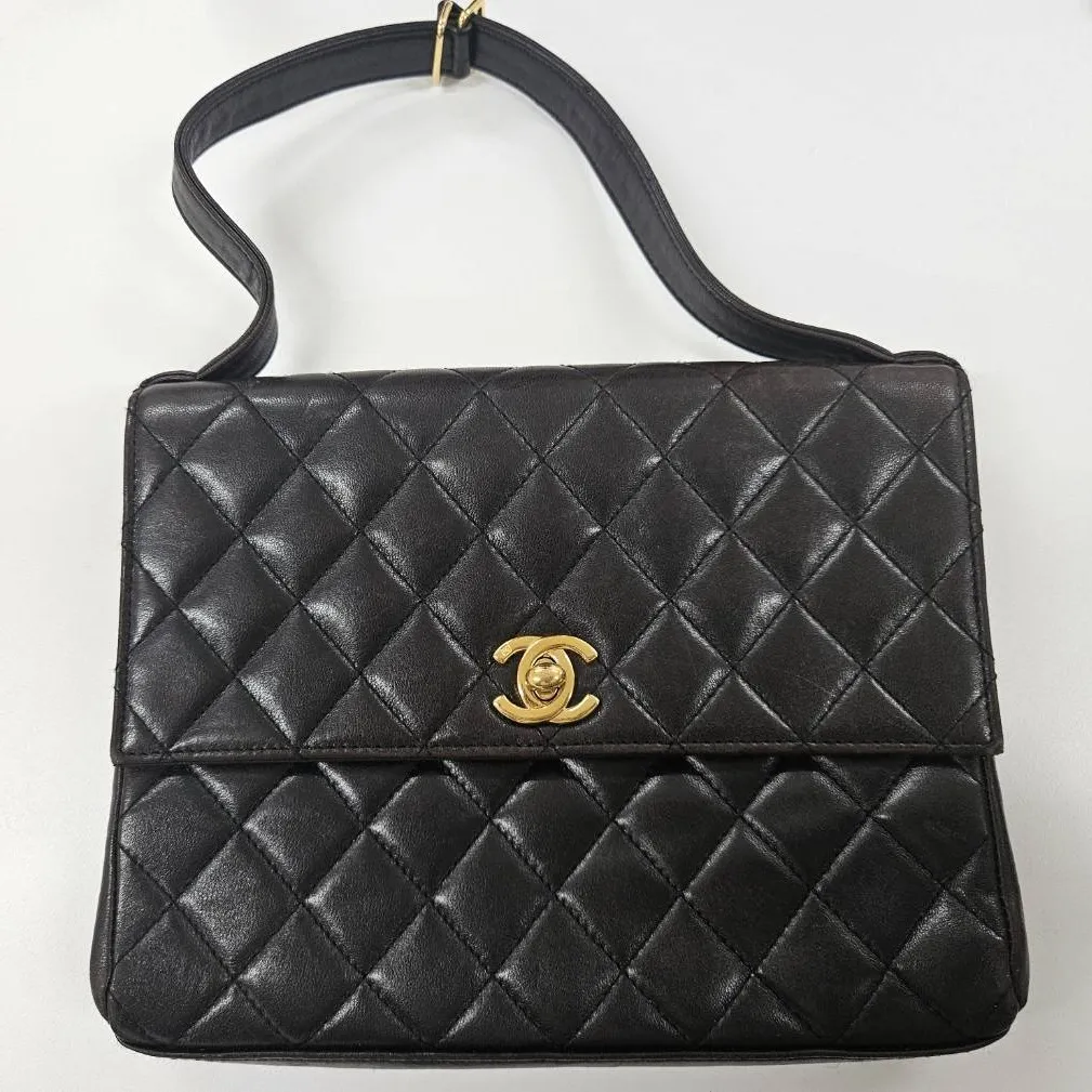 CHANEL マトラッセハンドバッグをお買取りさせていただきました