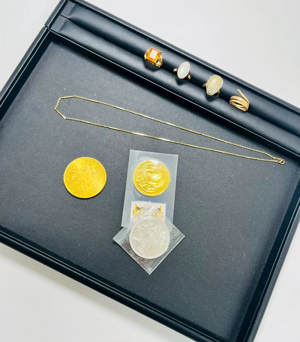 金貨やゴールドジュエリーをお買取させていただきました✨